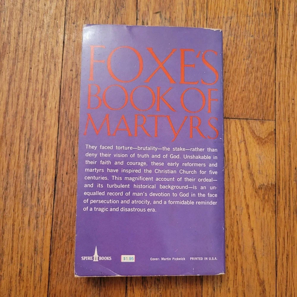Spire Foxes Book of Martyrs Purple Vintage Paperback 1978 Christian History USA‎